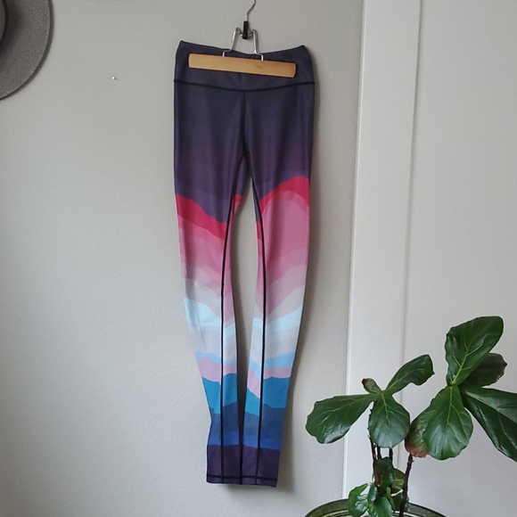Pop Active (ASOS) Aurora Sunset Legging - Picture 2 of 6